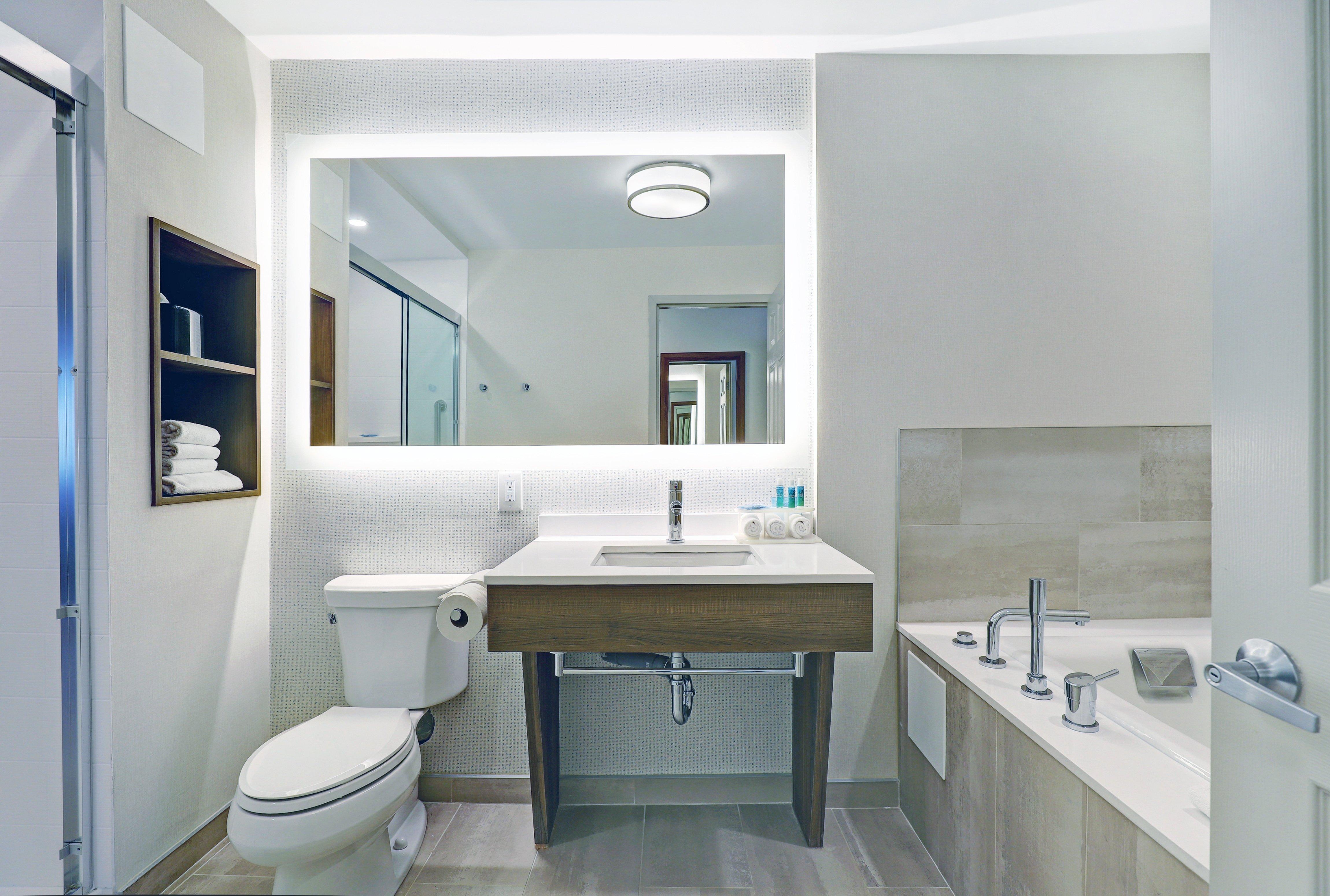 Holiday Inn Express Whitby Oshawa By Ihg Εξωτερικό φωτογραφία