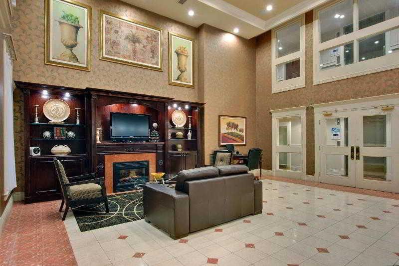 Holiday Inn Express Whitby Oshawa By Ihg Εξωτερικό φωτογραφία