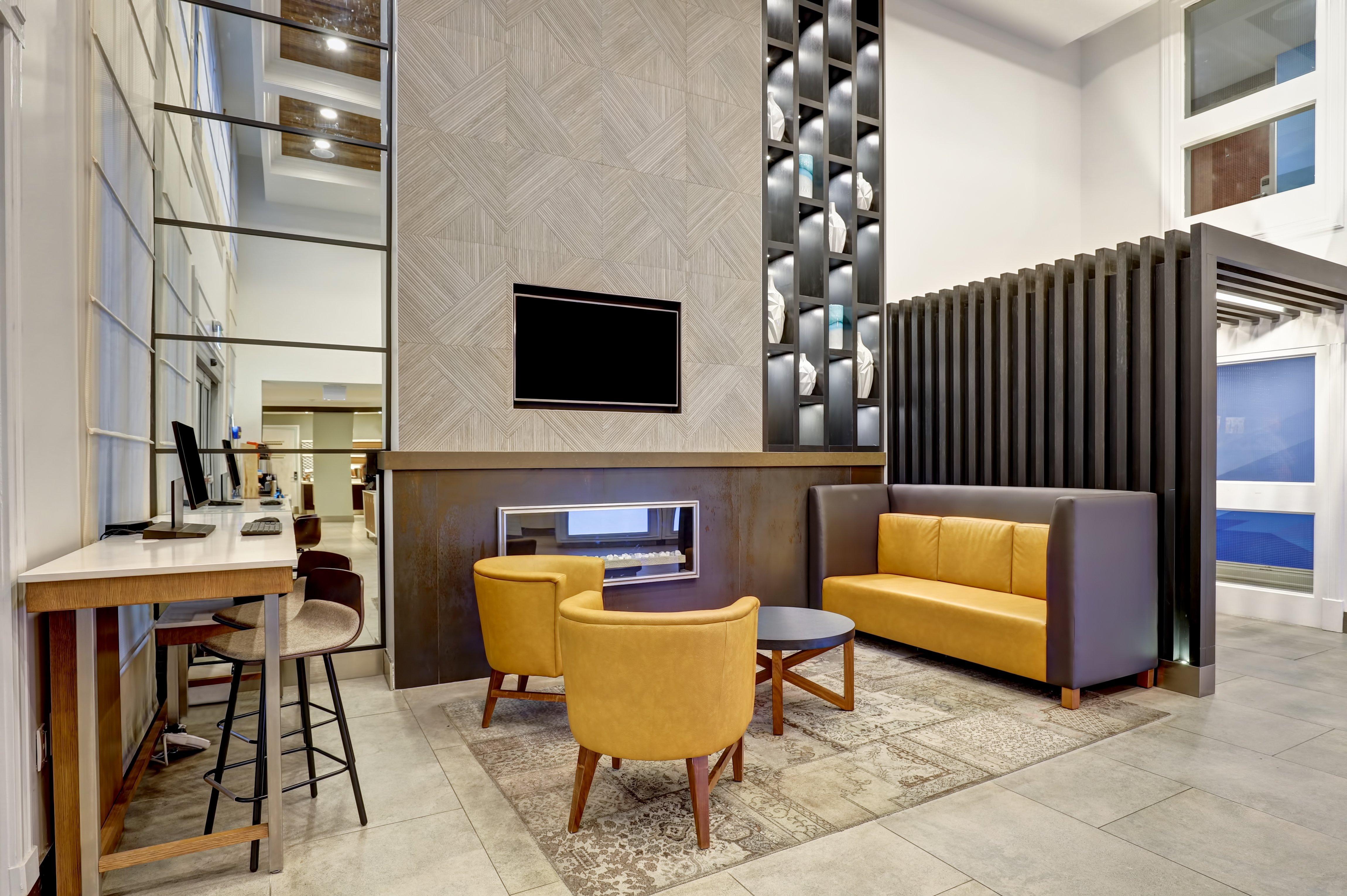 Holiday Inn Express Whitby Oshawa By Ihg Εξωτερικό φωτογραφία