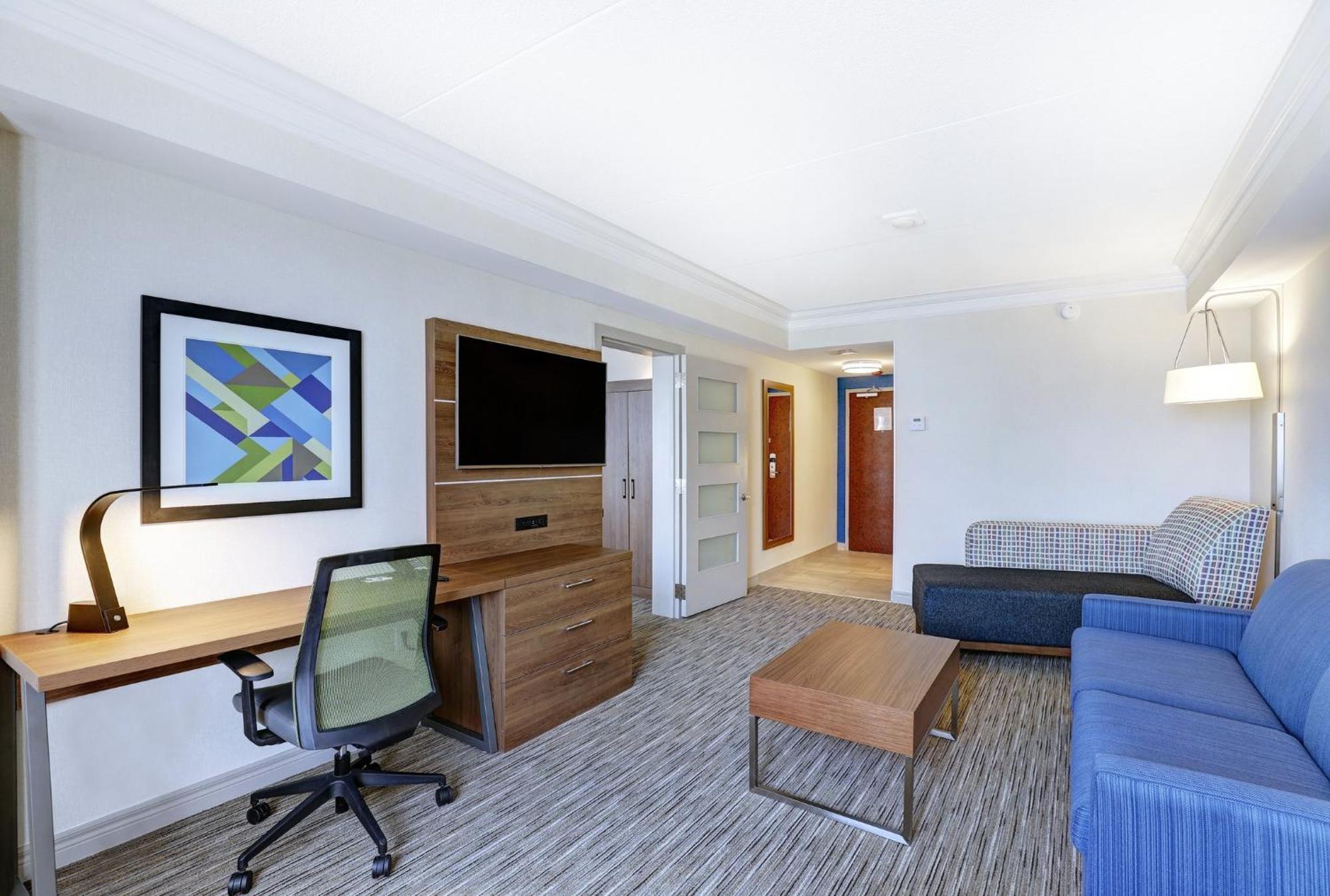 Holiday Inn Express Whitby Oshawa By Ihg Εξωτερικό φωτογραφία