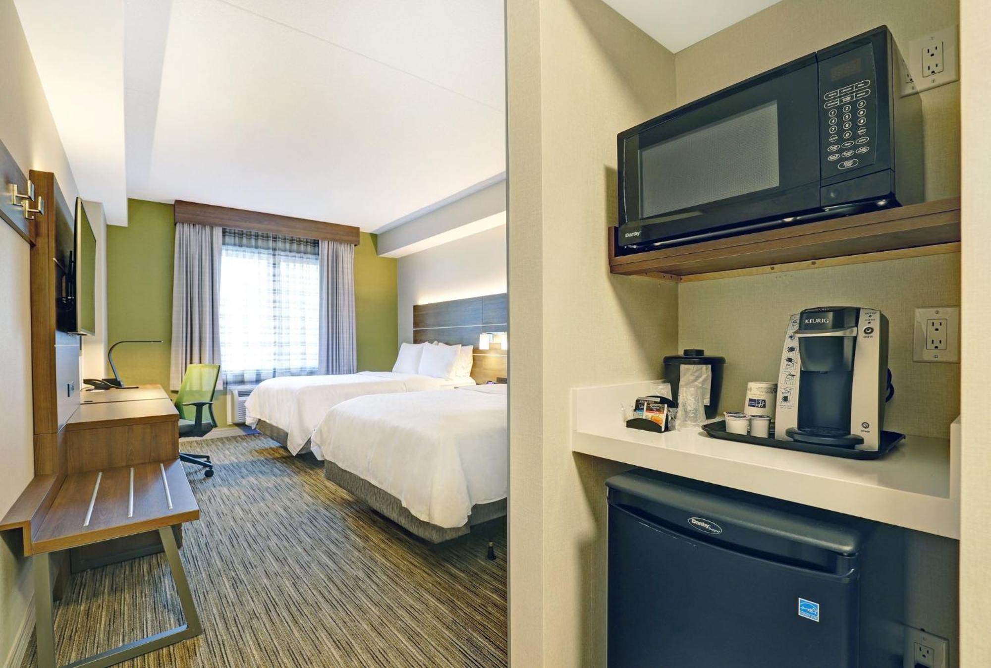 Holiday Inn Express Whitby Oshawa By Ihg Εξωτερικό φωτογραφία